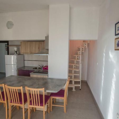 Apartmani Simic Стариград-Пакленица Экстерьер фото