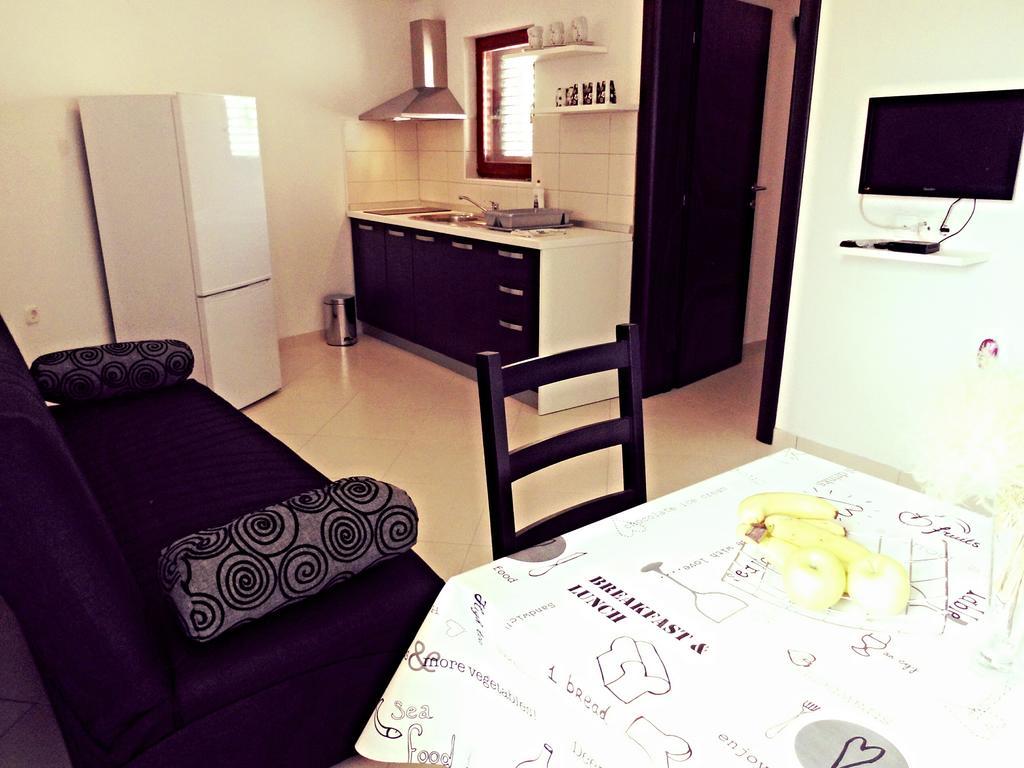 Apartmani Simic Стариград-Пакленица Экстерьер фото