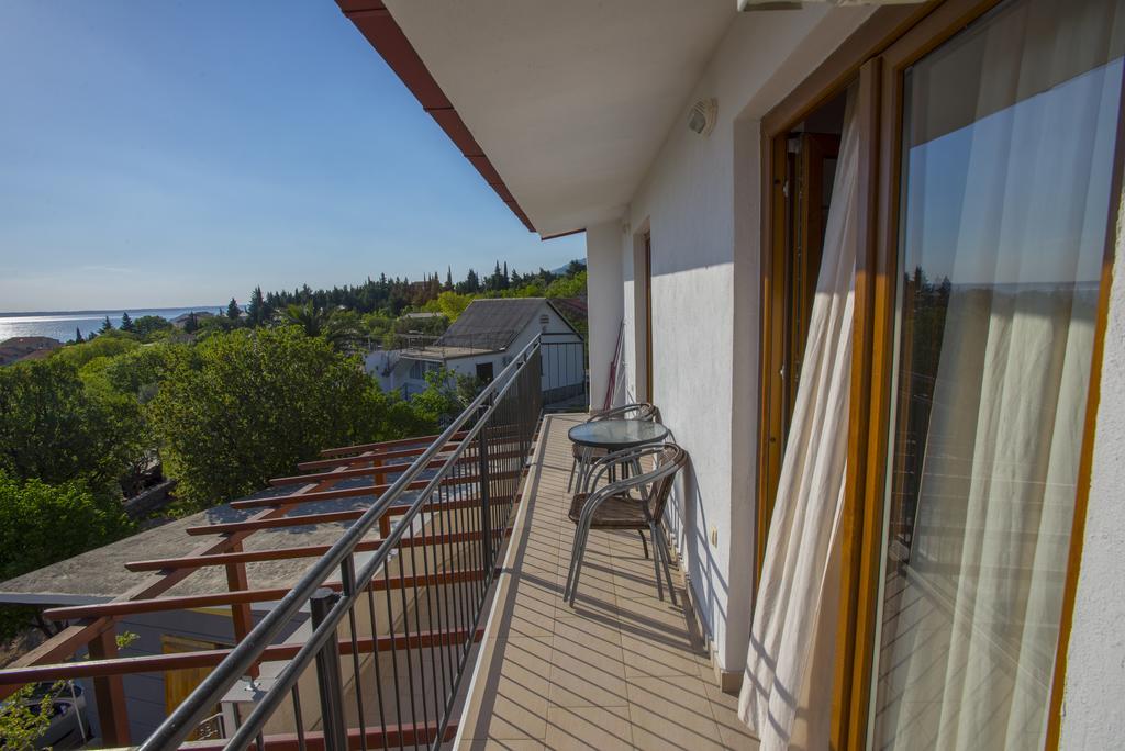 Apartmani Simic Стариград-Пакленица Экстерьер фото