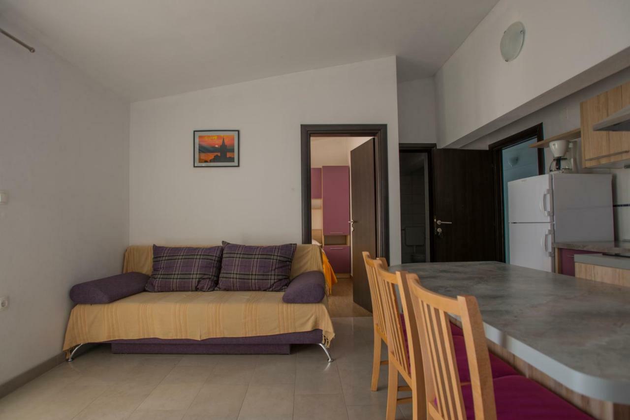 Apartmani Simic Стариград-Пакленица Экстерьер фото